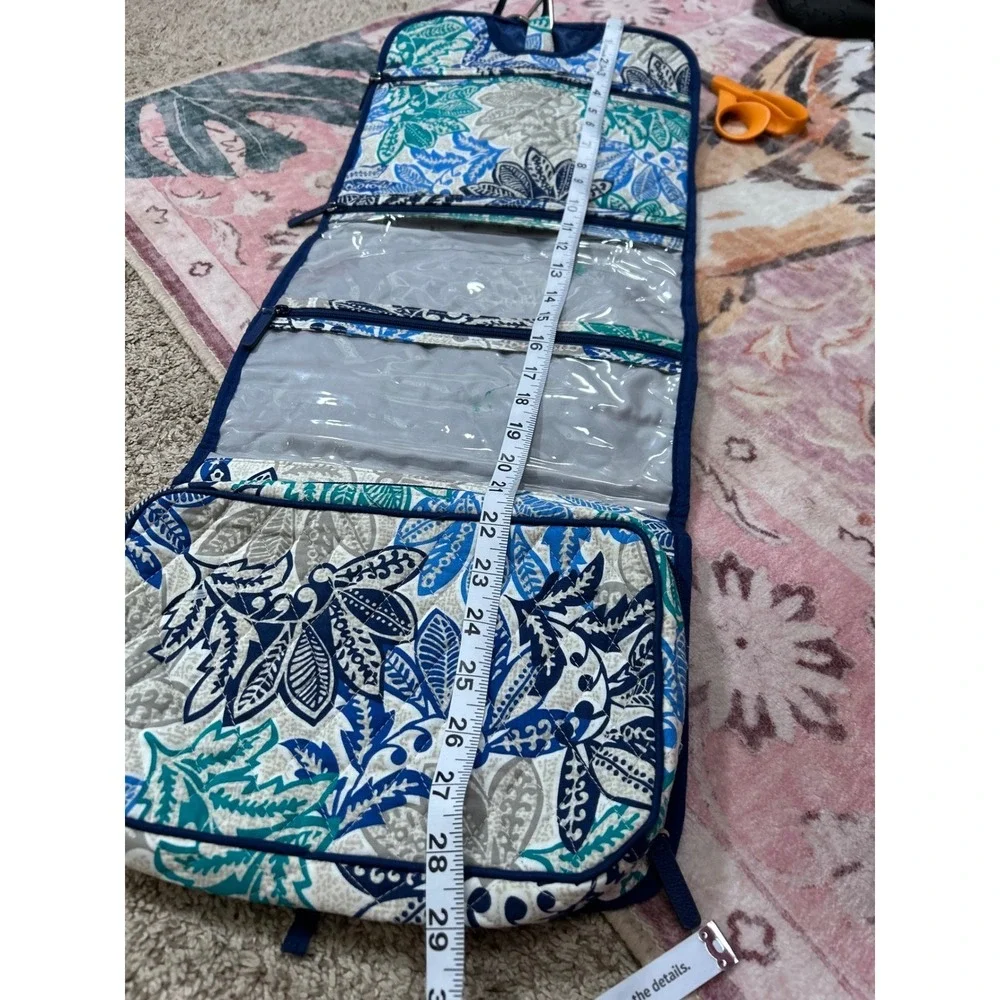 Vera Bradley Hanging Travel Organizer‎ Quilted Toiletry Bag Blue Green Floral